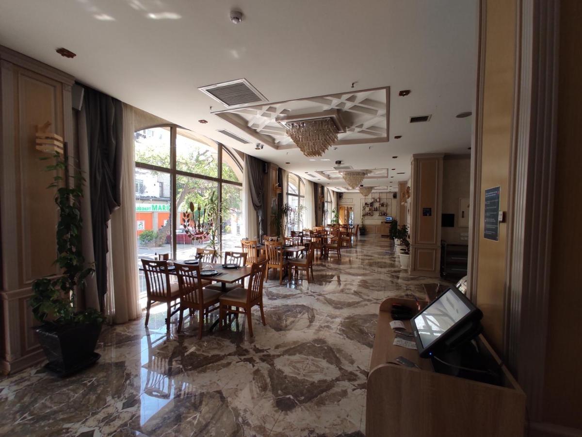 Golden City Hotel Baku Exteriér fotografie